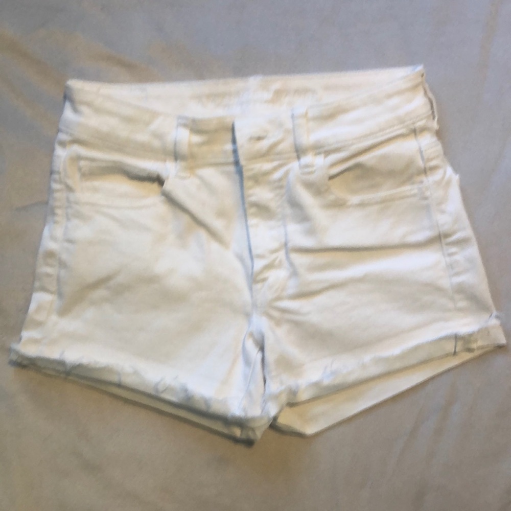 AE Super Stretch White Shorts